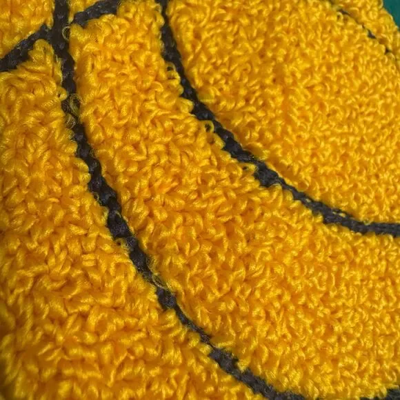 Disney Max Mickey Mouse Basketball T-Shirt Green Sports Graphic Tee Youth 13/14 - Picture 3 of 6